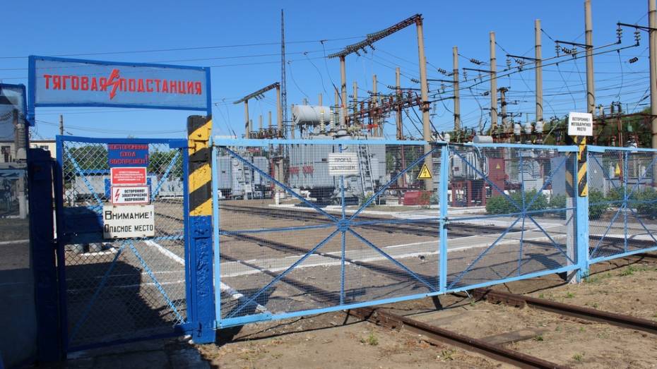 В райцентре Воронежской области 12 тыс жителей остались без света из-за обрыва провода