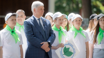 Воронежский губернатор: построим 8 быстровозводимых корпусов для летнего отдыха детей в 2024 году