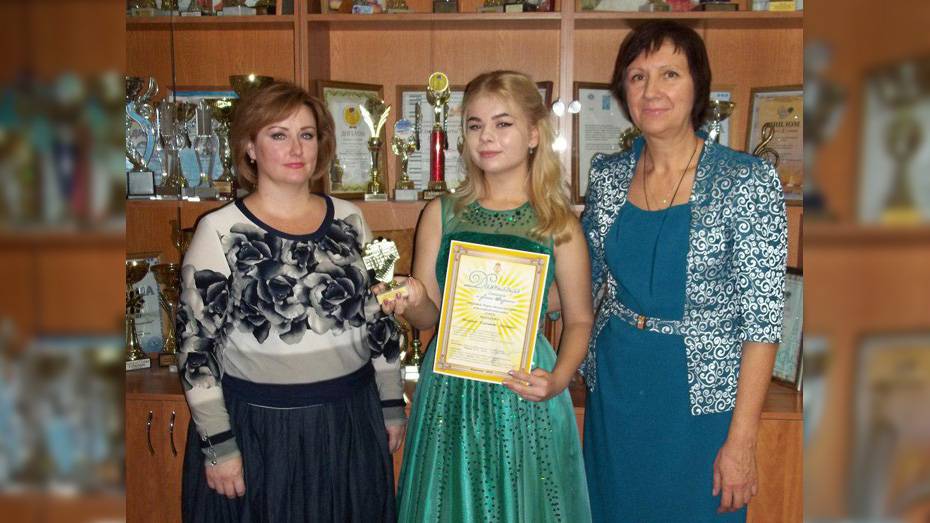 Подгоренская вокалистка стала лауреатом всероссийского конкурса исполнителей «Гара»
