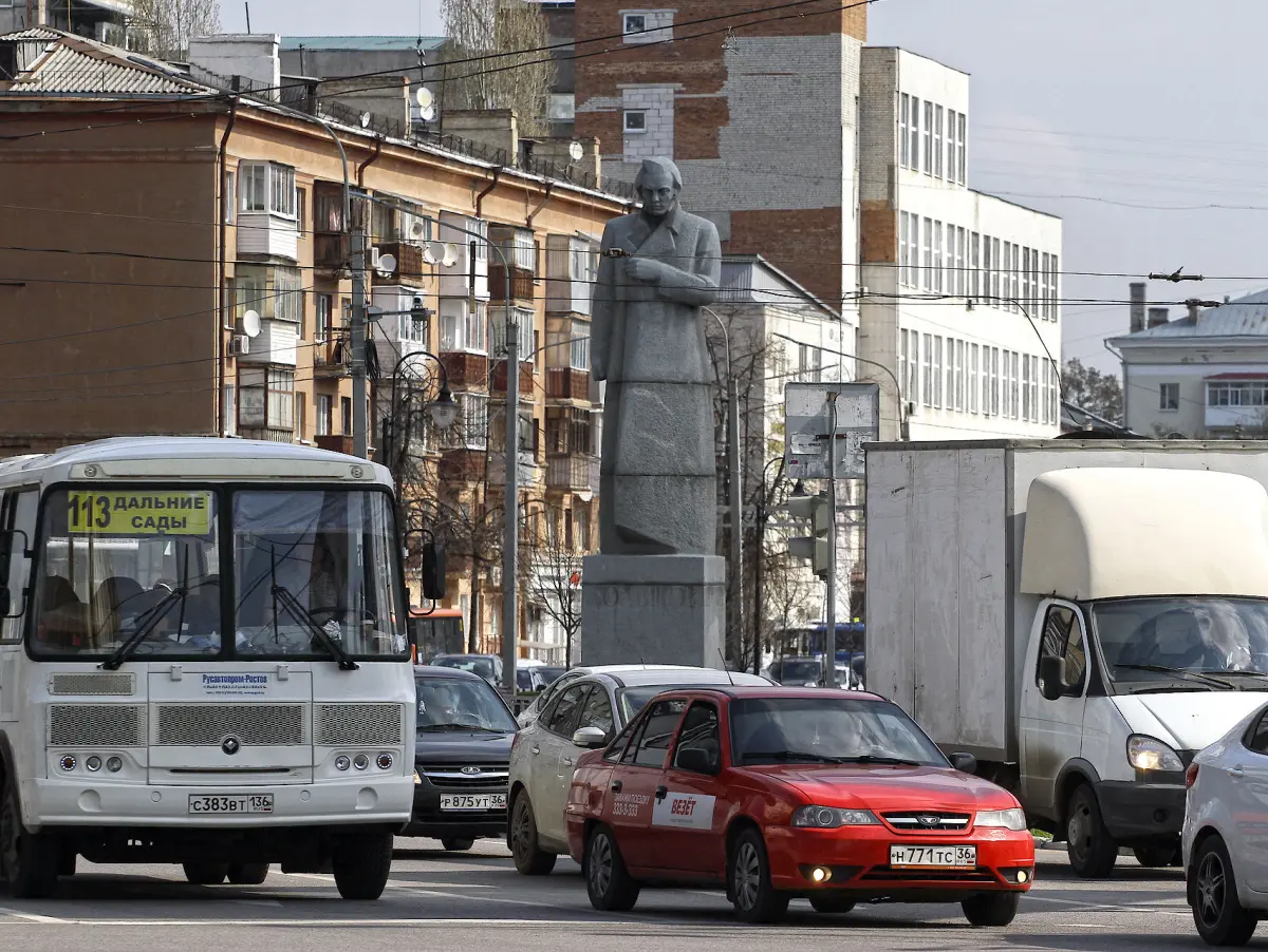 Часть автобусных маршрутов в Воронеже изменится с 11 апреля