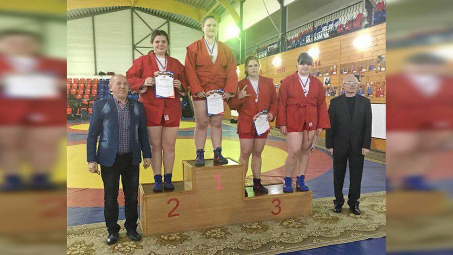 Таловская самбистка выиграла «серебро» на первенстве ЦФО