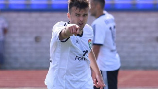 Воронежский «Факел» заинтересовался полузащитником «Тосно»