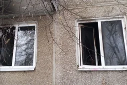 Выжившую в пожаре на Туполева девочку перевели в педиатрическое отделение в Воронеже