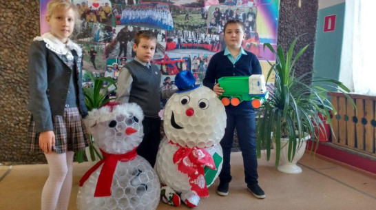 В Семилукском районе объявили конкурс на лучший новогодний декор