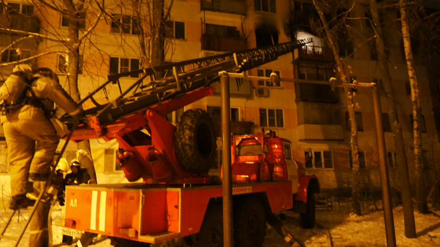 Пожар в доме на улице Космонавтов в Воронеже