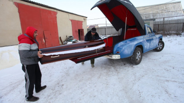 На ритуальную выставку в Новосибирск воронежец поедет на самодельном катафалке