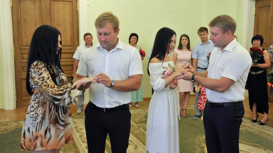 Воронежский Дворец бракосочетаний ввел свадьбы по четвергам