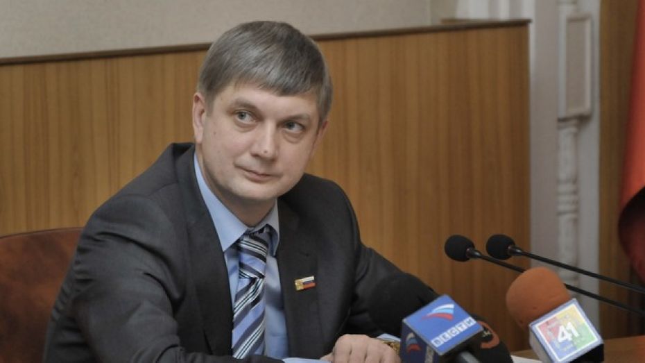 Александр Гусев подал заявку на участие в выборах мэра Воронежа