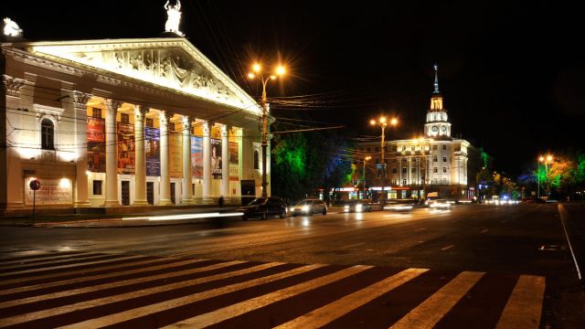 На подсветку 50 зданий в Воронеже направят до 68 млн рублей