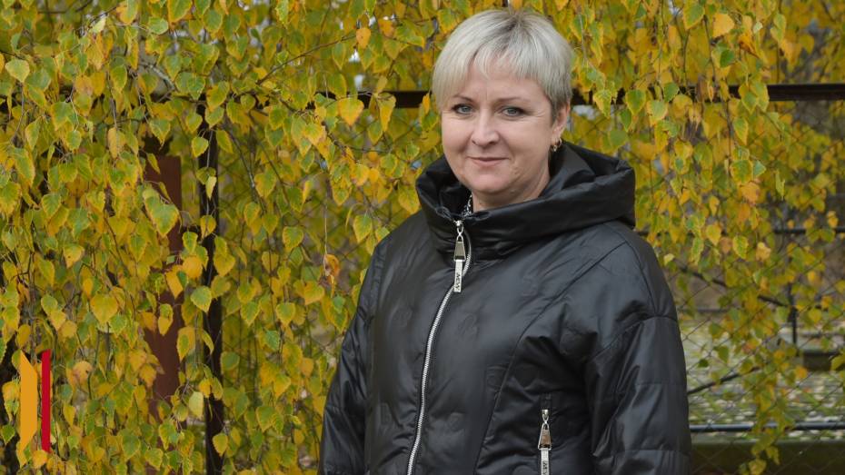 Село маленькое, все люди — родные: как многодетная мама Юлия Остросаблина 15 лет возглавляет село в Воронежской области