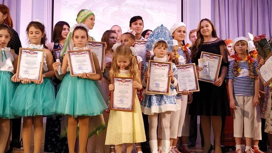 Подгоренские вокалистки стали лауреатами областного конкурса «Струны души»