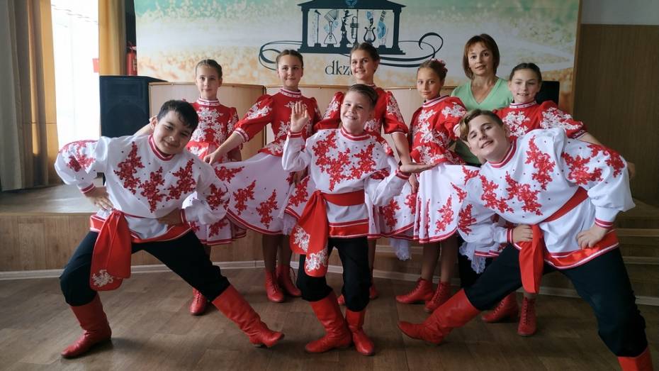 Борисоглебские танцоры стали лауреатами Всероссийского конкурса «Звездный меридиан»