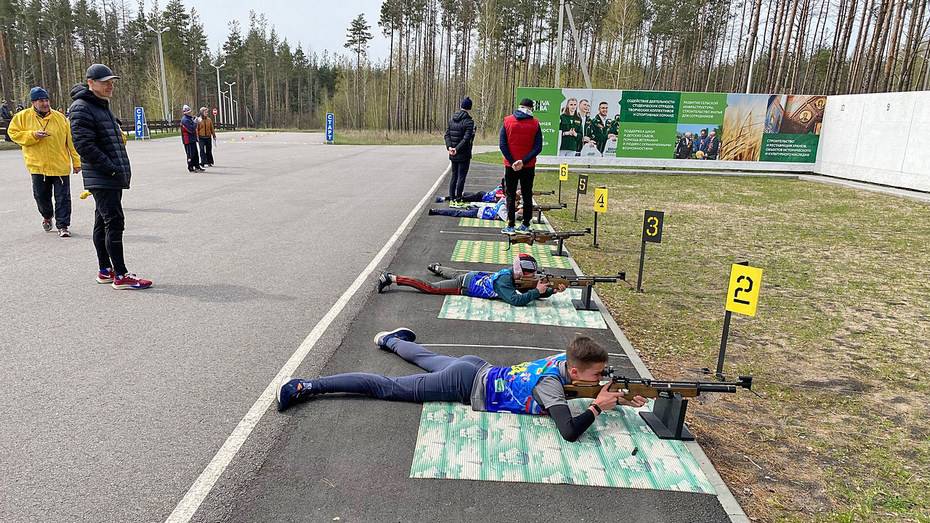 Лискинцев пригласили поболеть за участников районных соревнований по биатлону