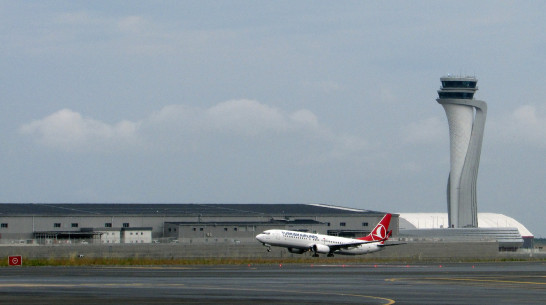 Привившимся «Спутником Лайт» потребуется отрицательный ПЦР-тест по прилете в Турцию