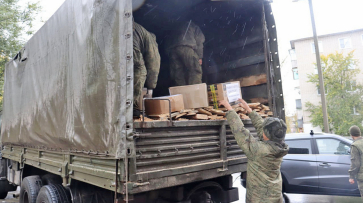 Лискинцы передали гуманитарную помощь на 500 тыс рублей в зону СВО