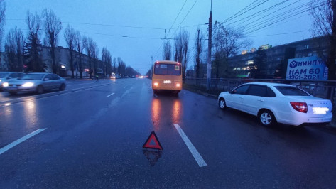 Стали известны подробности ДТП со школьным автобусом, который в Воронеже наехал на пешехода