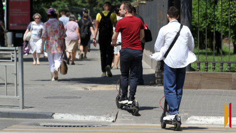 Воронежцам предложили высказаться о полном запрете электросамокатов