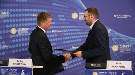 Авито Авто и АВТОВАЗ в рамках ПМЭФ подписали соглашение о стратегическом сотрудничестве