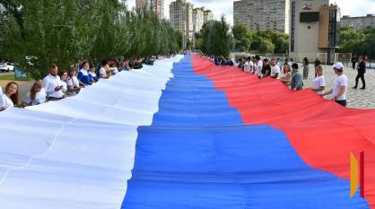 Губернатор Александр Гусев поздравил воронежцев с Днем России
