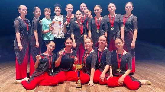 Хохольские танцоры взяли Гран-при на международном конкурсе «Орбита Фест»