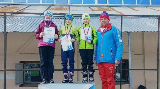 Борисоглебские лыжники завоевали «золото» и «бронзу» открытого первенства воронежской спортшколы
