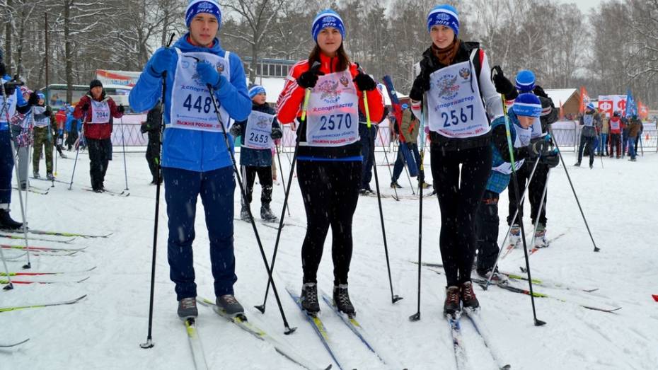 Бутурлиновцы приняли участие в забеге «Лыжня России-2015»