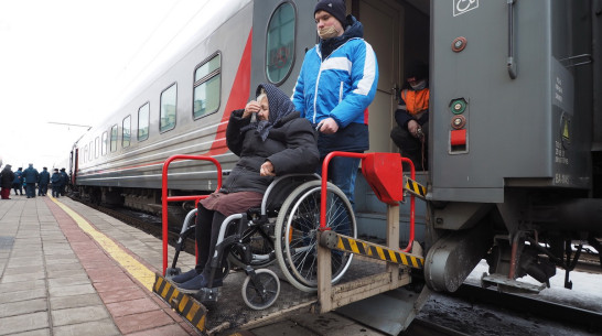 Медики оказали помощь беженцам из ЛНР и ДНР в Воронежской области