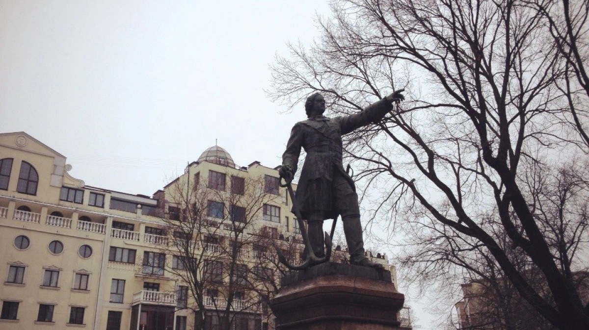 Воронежцы. Воронеж ногами. Памятники после съемок ЧУКУРА.