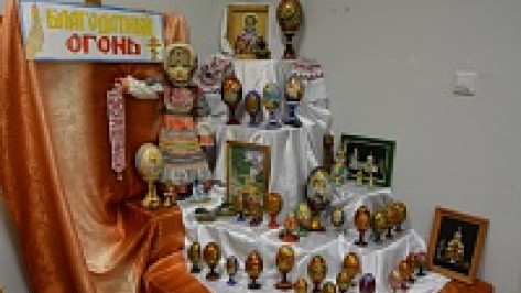 В Богучаре открылась выставка пасхальных яиц