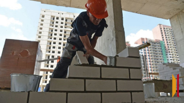 Губернатор Александр Гусев поздравил воронежских строителей с профессиональным праздником