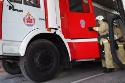 Воронежцы начали собирать помощь пострадавшим от пожара в 9-этажке на Владимира Невского