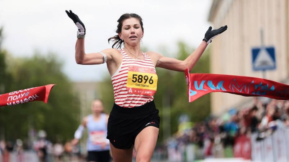 Воронежская бегунья Светлана Аплачкина завоевала «золото» на чемпионате России