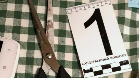 Под Новый год в Воронеже зарезали ножницами 32-летнего мужчину