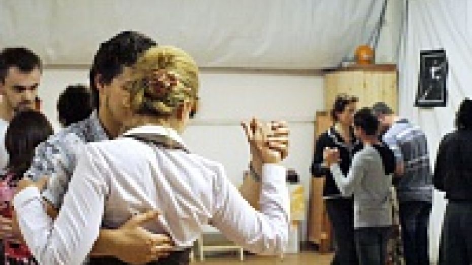 Бесплатный урок танго пройдет в Воронеже 4 июля