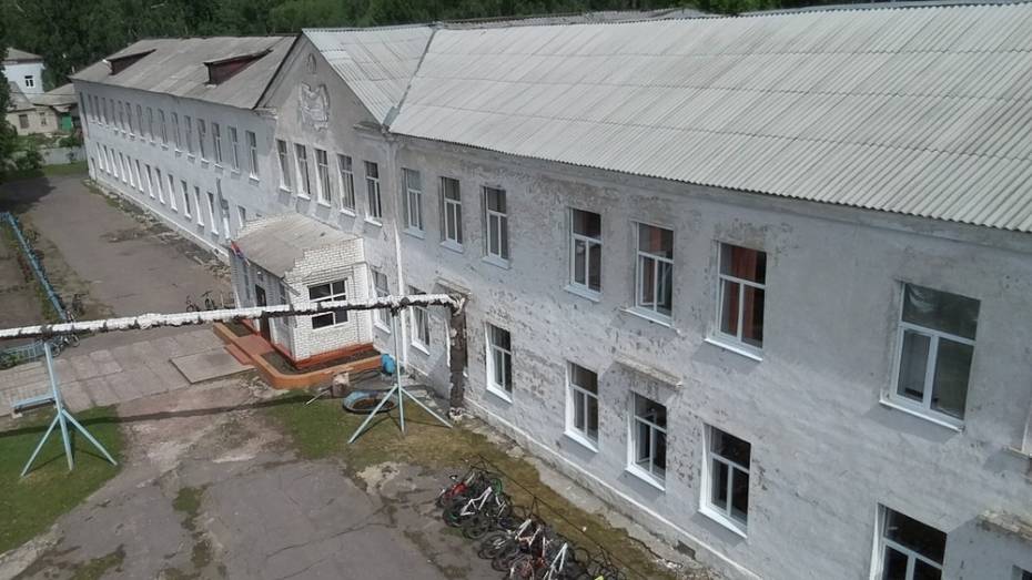 На ремонт школ и детсадов Поворинского района потратят более 100 млн рублей