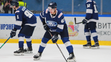 Воронежский «Буран» победил «Рязань-ВДВ» по буллитам на домашнем льду