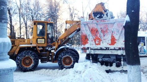 С улиц Воронежа за ночь вывезли 2,6 тыс кубометров снега