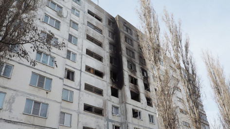 Мэр Воронежа обсудил восстановление дома с жителями 9-этажки, пострадавшей от взрыва газа
