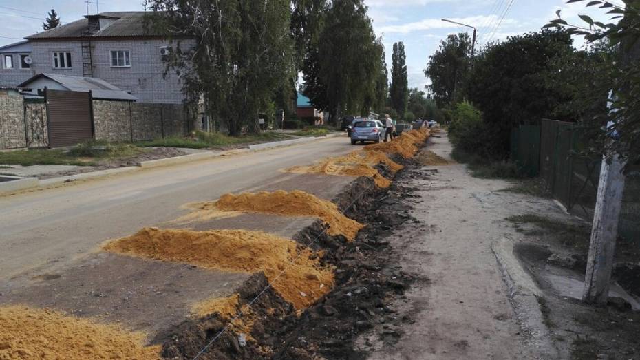 В Семилуках на ремонт 3 улиц выделили 15,4 млн рублей