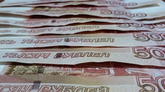 В Павловском районе бывший руководитель школы вернул присвоенные деньги