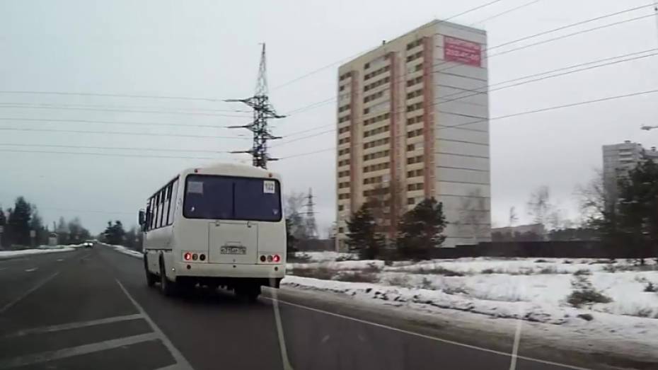В Воронеже полиция оштрафовала маршруточника после публикации видео нарушения ПДД