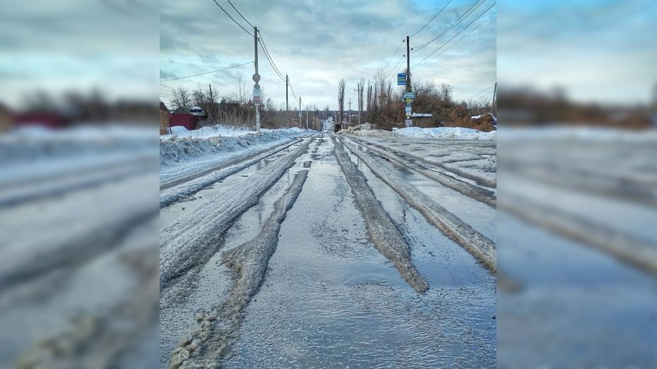 Власти пообещали отремонтировать центральный проезд в Дальних садах в Воронеже