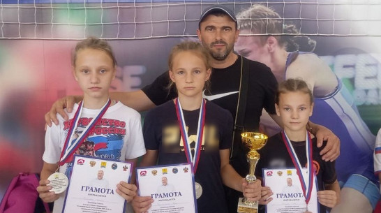 Репьевские спортсменки выиграли 2 «серебра» и «бронзу» на всероссийских соревнованиях по вольной борьбе