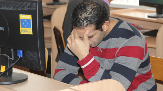 Воронежский архитектурно-строительный университет протестирует трудовых мигрантов