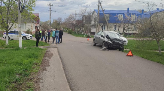 В Борисоглебске в ДТП пострадали водитель и 7-летняя пассажирка