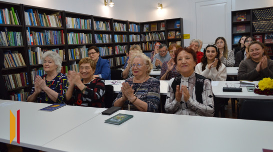 В Павловске проведут вечер-перформанс