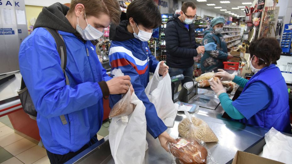 Воронежские волонтеры раздали более 200 т продуктовых наборов