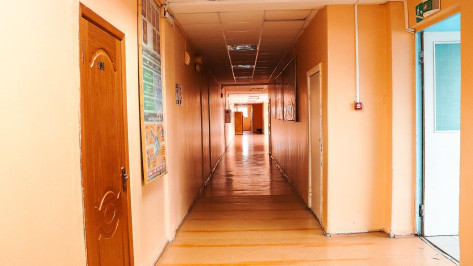 Классы в 25 школах Воронежа закрыли на карантин по ОРВИ