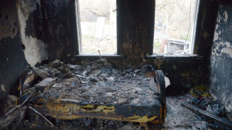 При пожаре в Тенистом в Воронеже погиб 40-летний мужчина