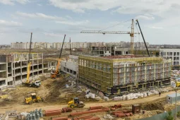 Воронежский губернатор: строительство школы на улице Остужева идет с опережением графика